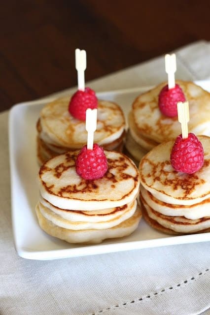 mini lemon pancakes2 mini lemon pancakes2